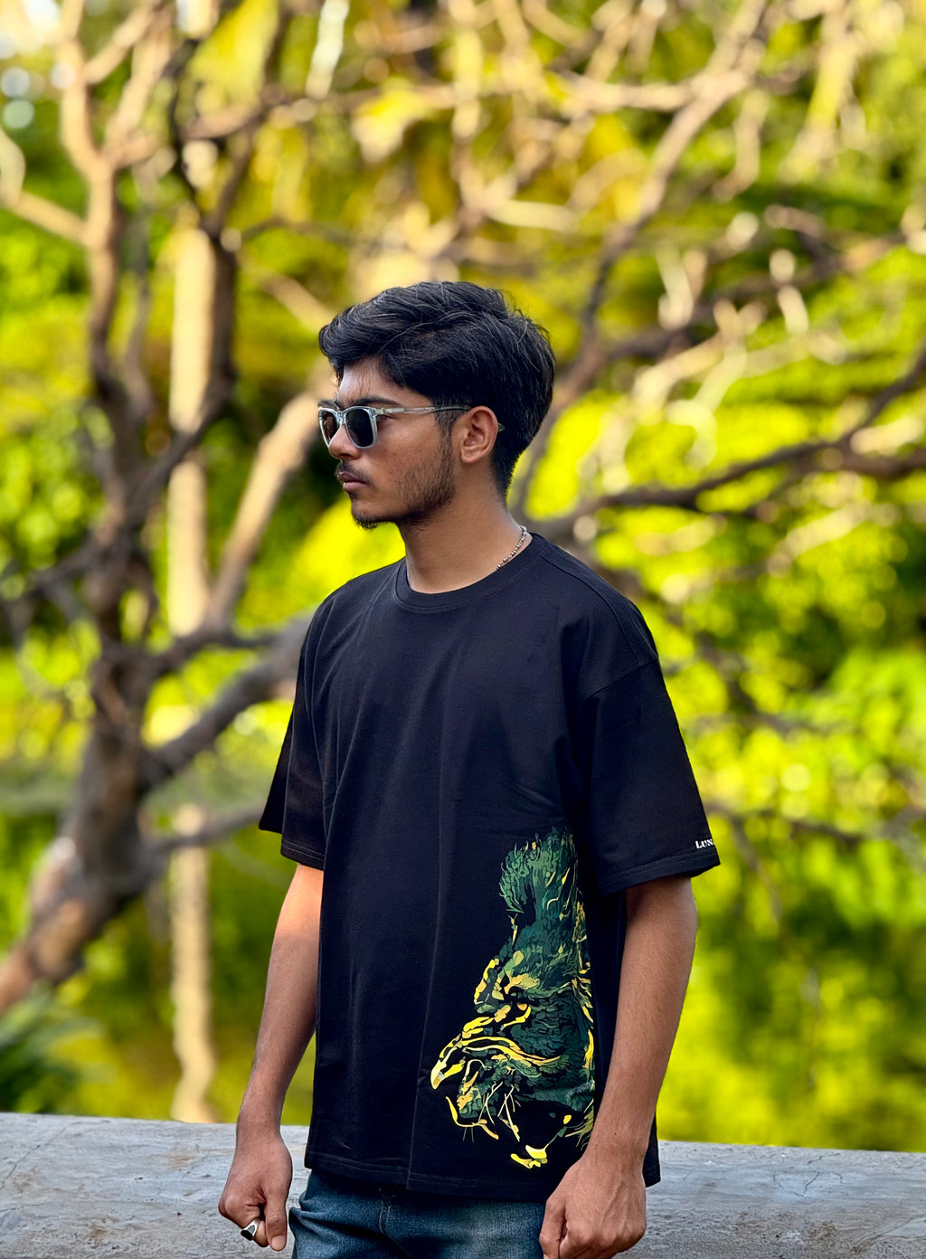 LION's ROARNESS - OverSized Fit T-Shirt