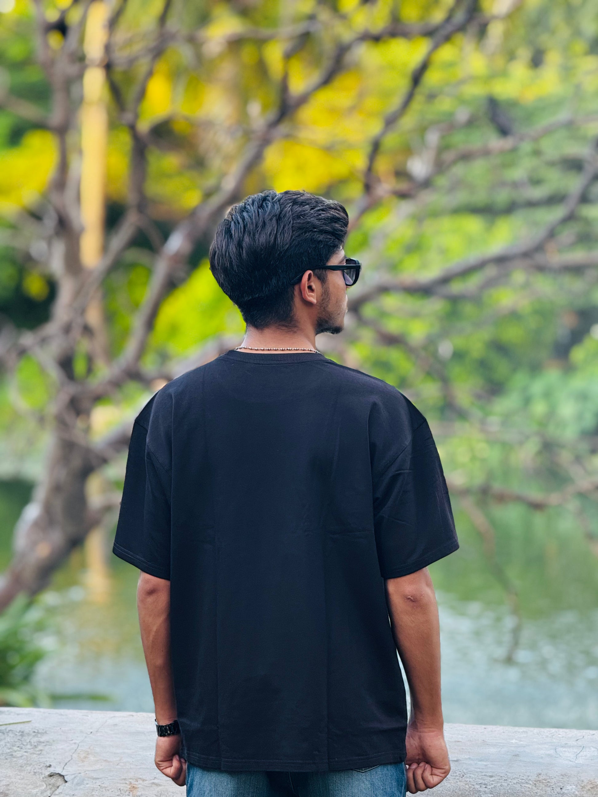 OBSIDIAN BLACK - OverSized Fit T-Shirt